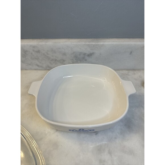 Vintage Corning Ware Blue Cornflower Casserole Dish P-9-B  w/ Lid A9C (1961) - Picture 2 of 8
